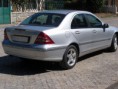 /album/galeria-de-fotos-carros/mercedes-c200-2-jpg/